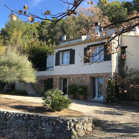 Chambre D'Hotes "La Cabriere" Salernes Bagian luar foto